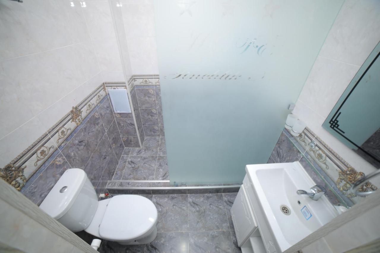 Hotel Tinchlik Plaza Ourguentch Extérieur photo